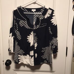 Navy blue and white top